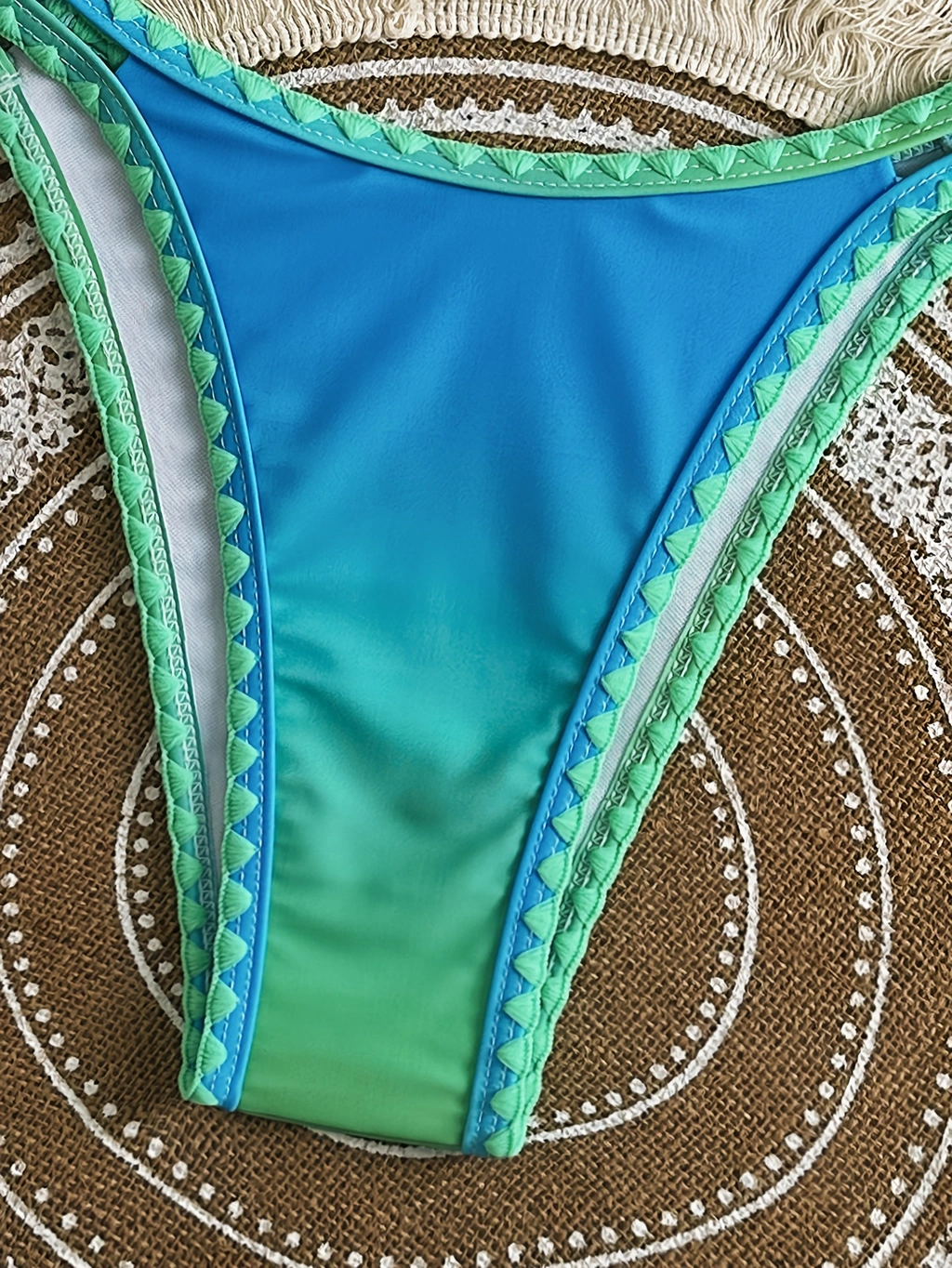 Biquíni Estela Multicolorido Verde Esmeralda