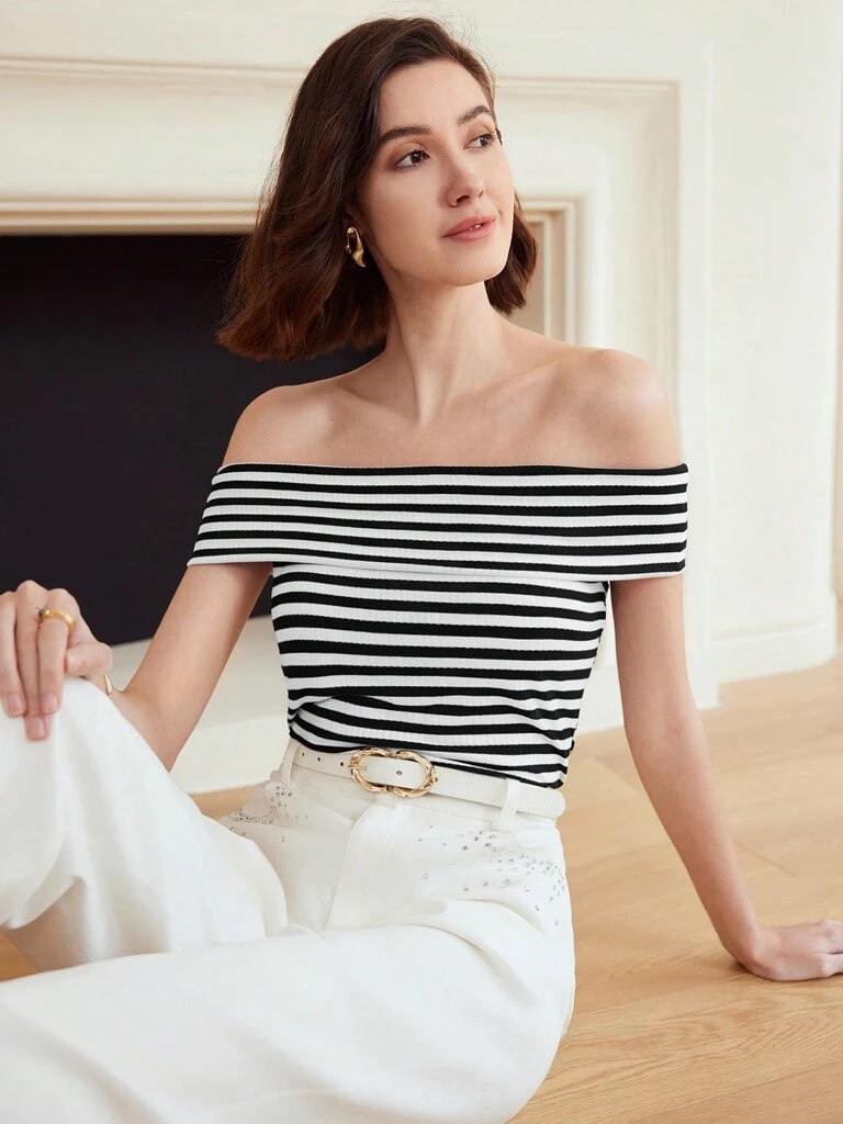 Blusa Feminina De Ombro Dobrado Listrada Asti