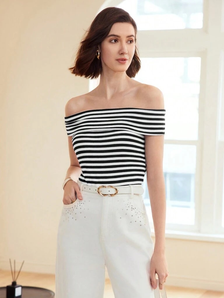 Blusa Feminina De Ombro Dobrado Listrada Asti