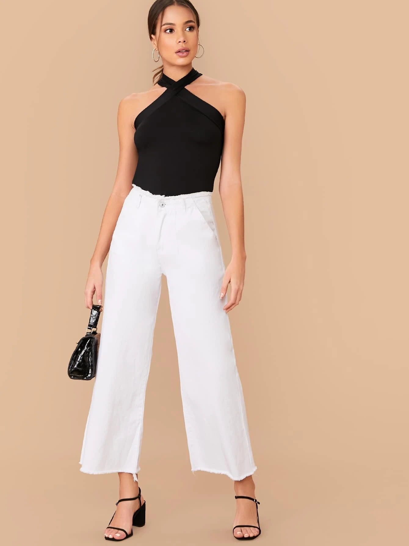 Blusa Feminina Preta Gola Transpassada