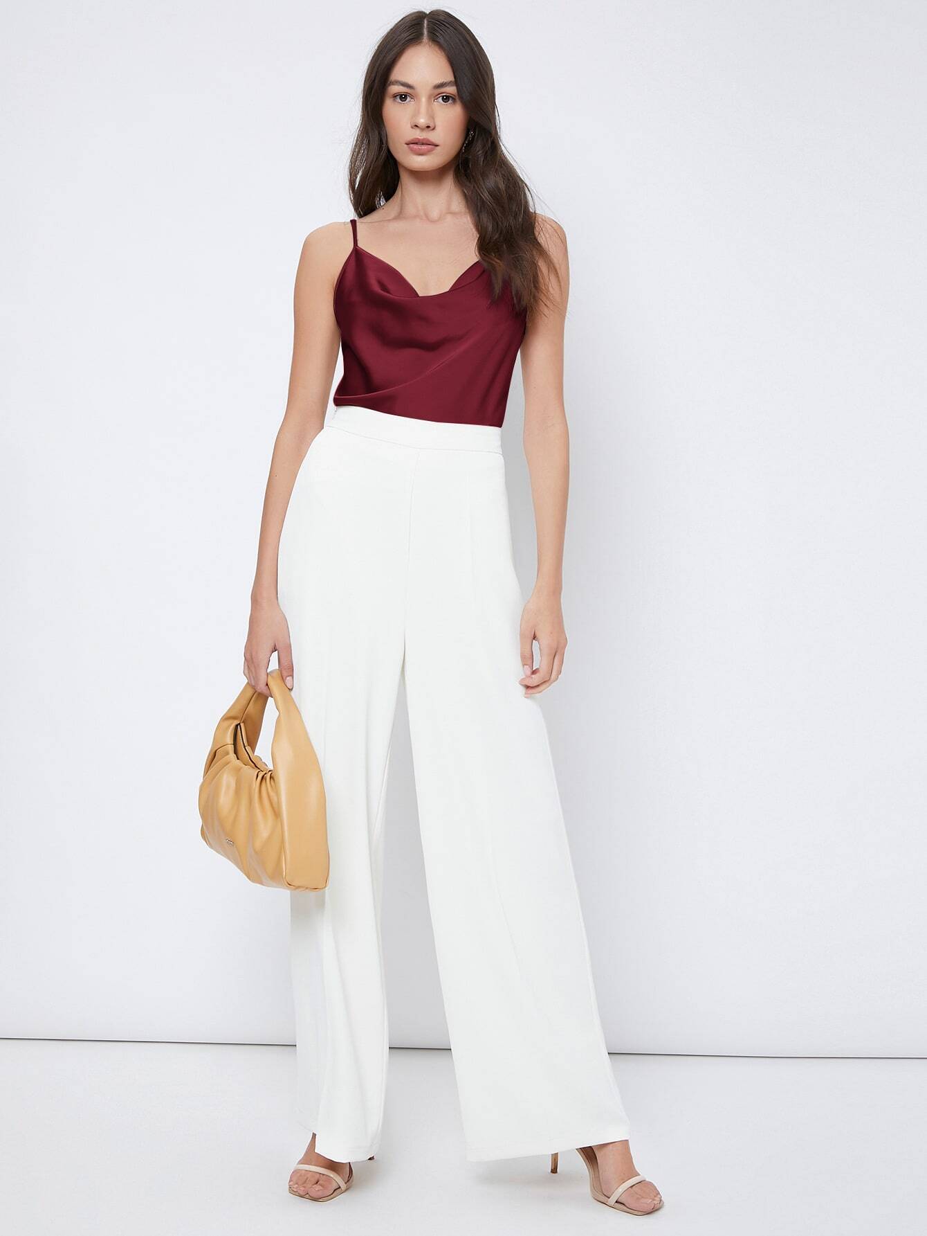 Blusa Feminina Regata Vinho Modelo Social
