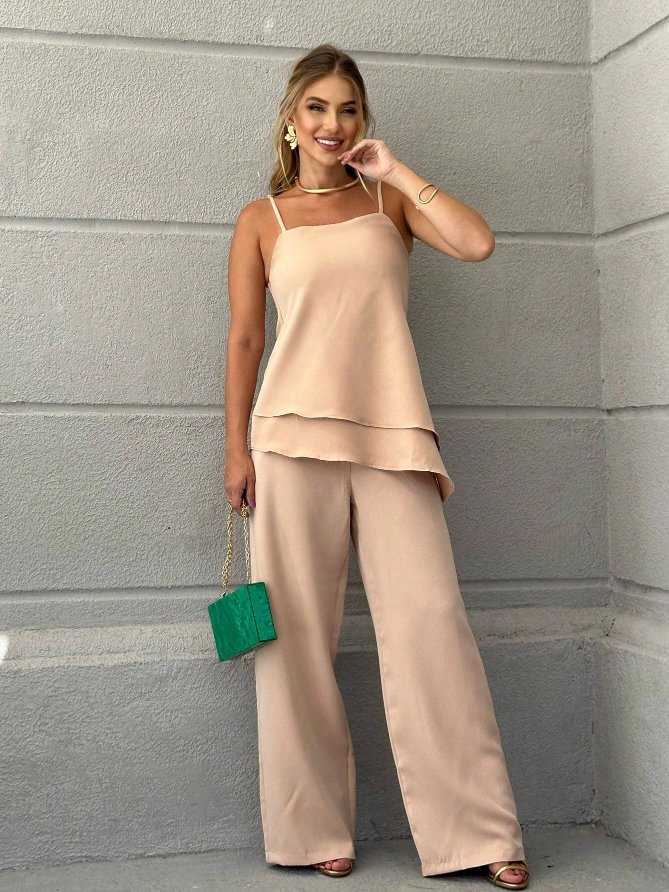 Conjunto Feminino Alfaiataria Bege