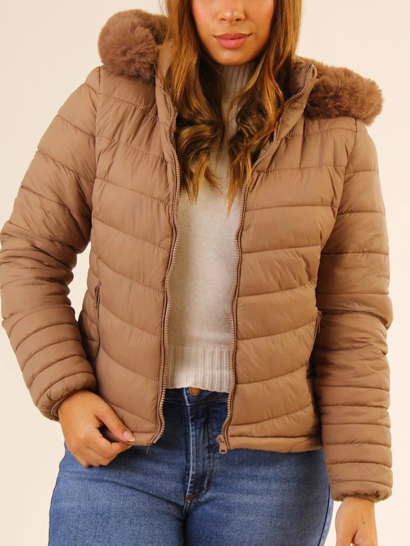 Jaqueta Feminina Puffer Com Forro Pelúcida