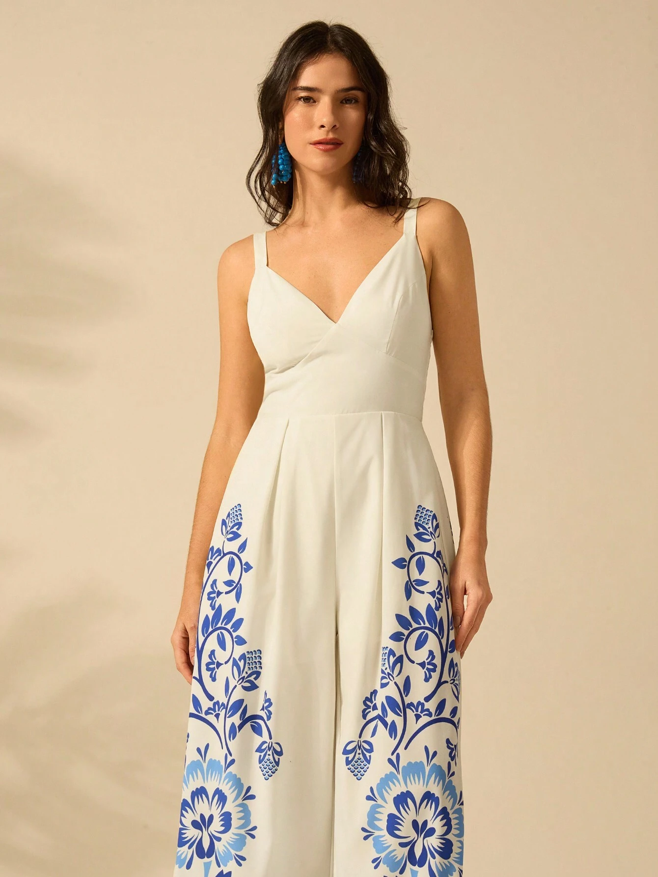 Macacão Feminino Estampa Tropical Azul e Branca
