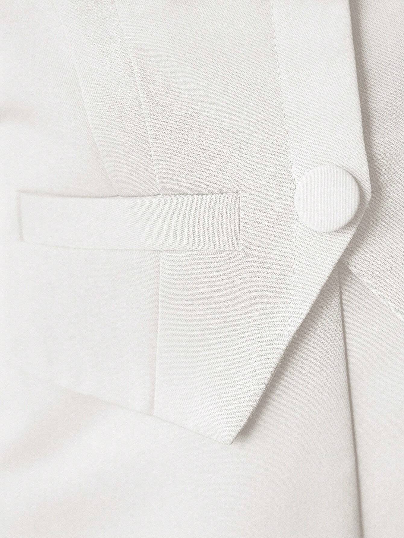 Macacão Feminino Curto Com Botões Frontais Branco
