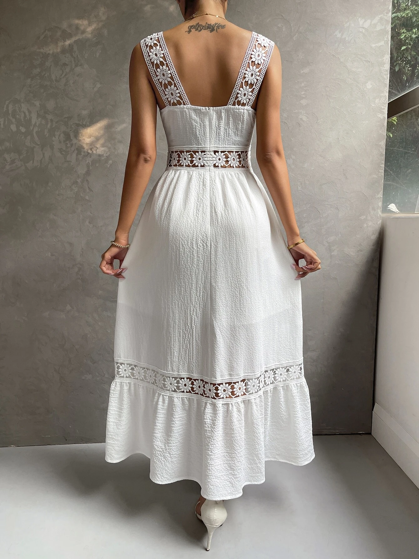 Vestido Longo Com Renda Júlia