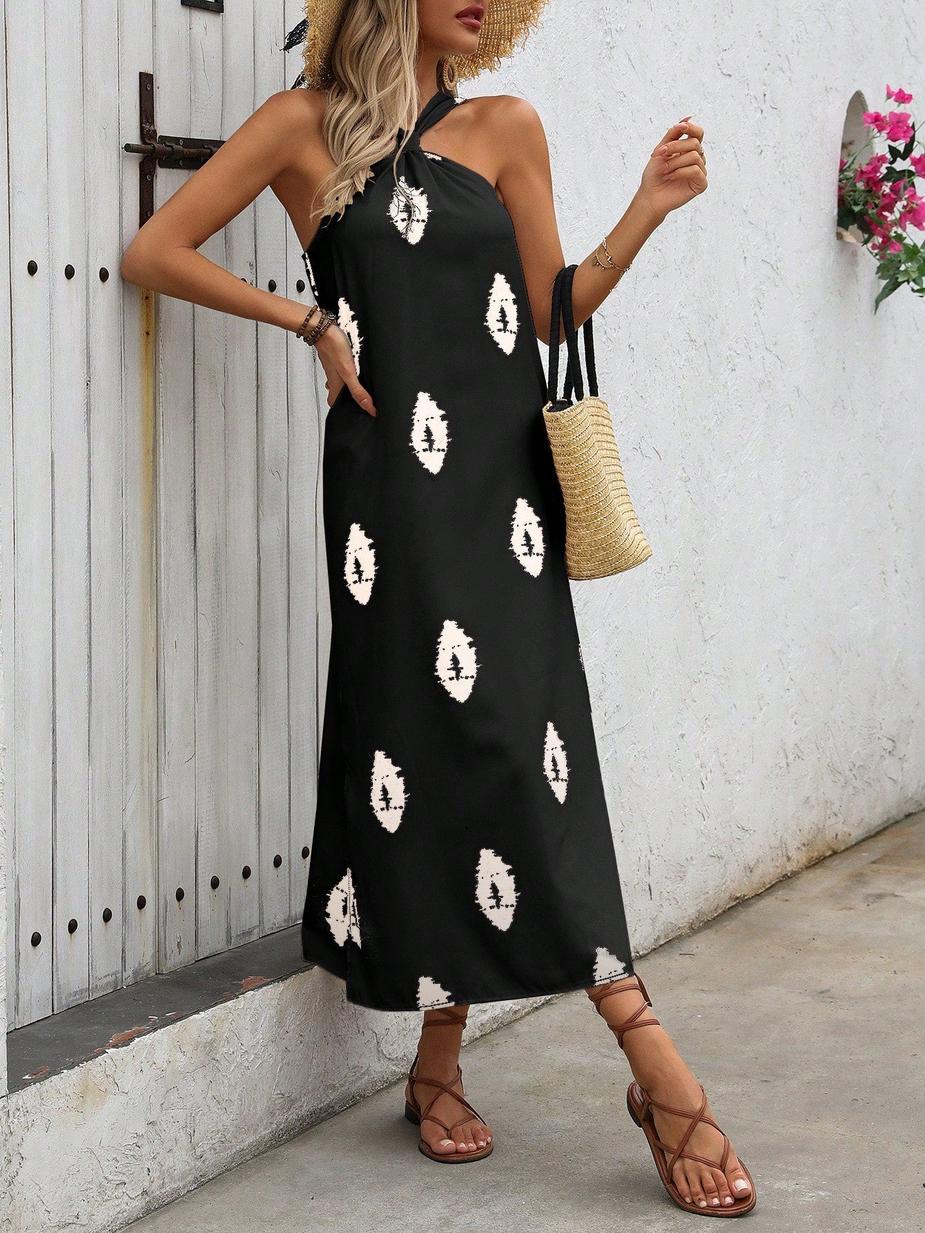 Vestido Longo Estampa Geométrica Decote Halte Hédena