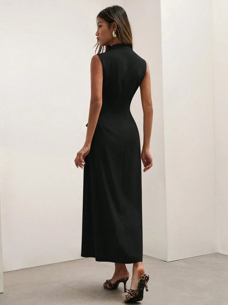 Vestido Midi Botões na Frente sem Mangas Preto