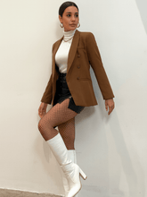 Blazer Feminino Gola de Xale Abotoamento Duplo Marrom