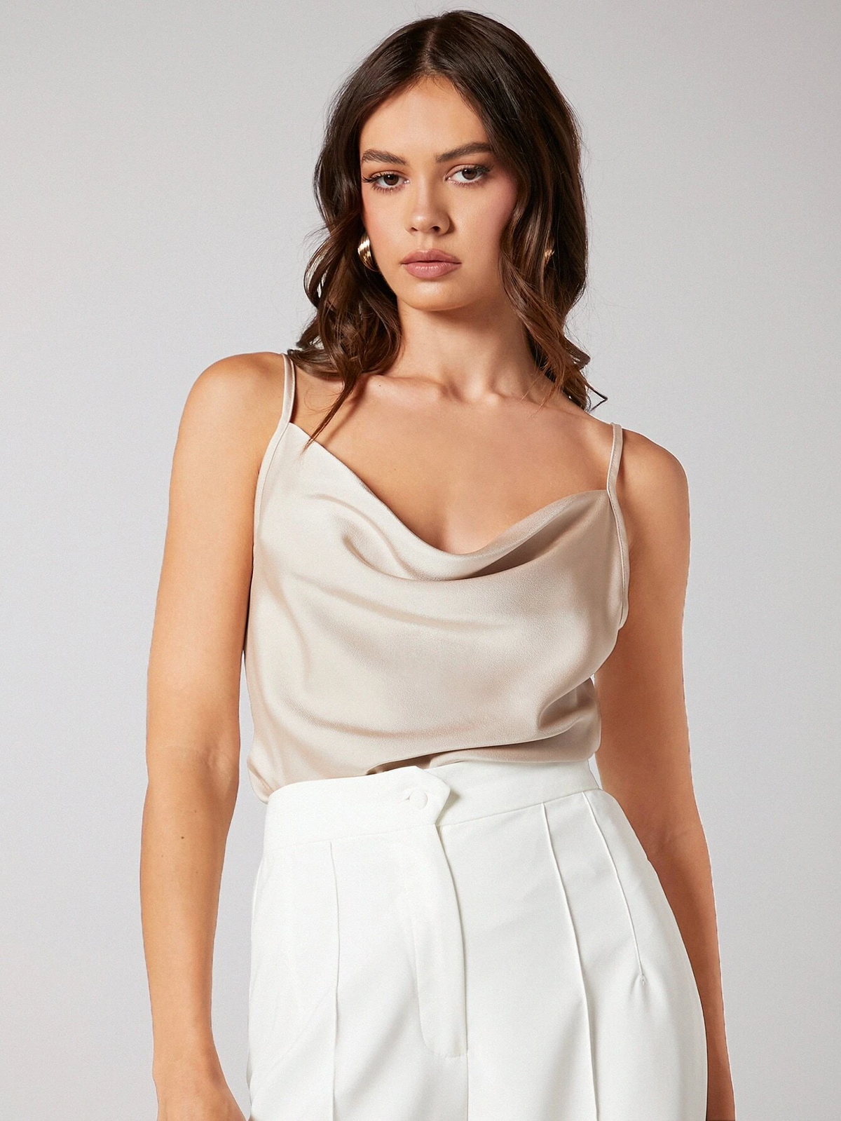 Blusa Feminina Regata Bege Modelo Social