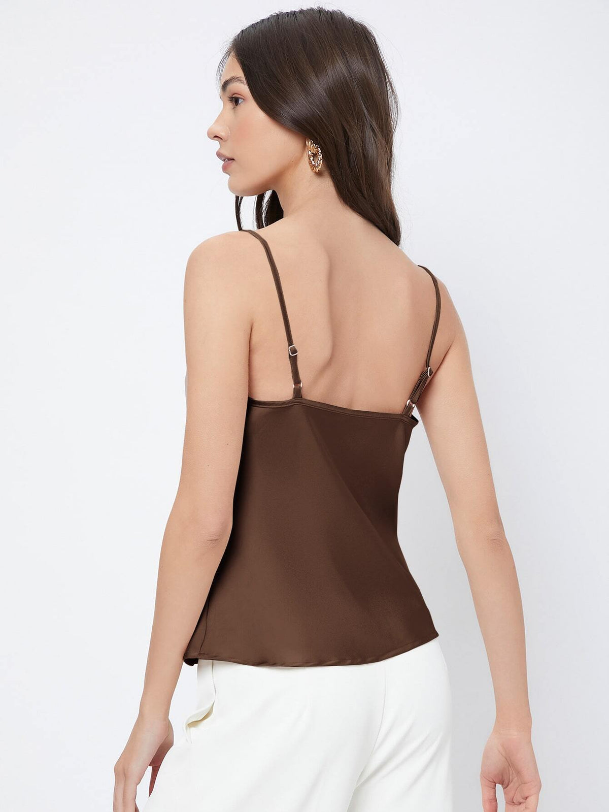 Blusa Feminina Regata Marrom Modelo Social