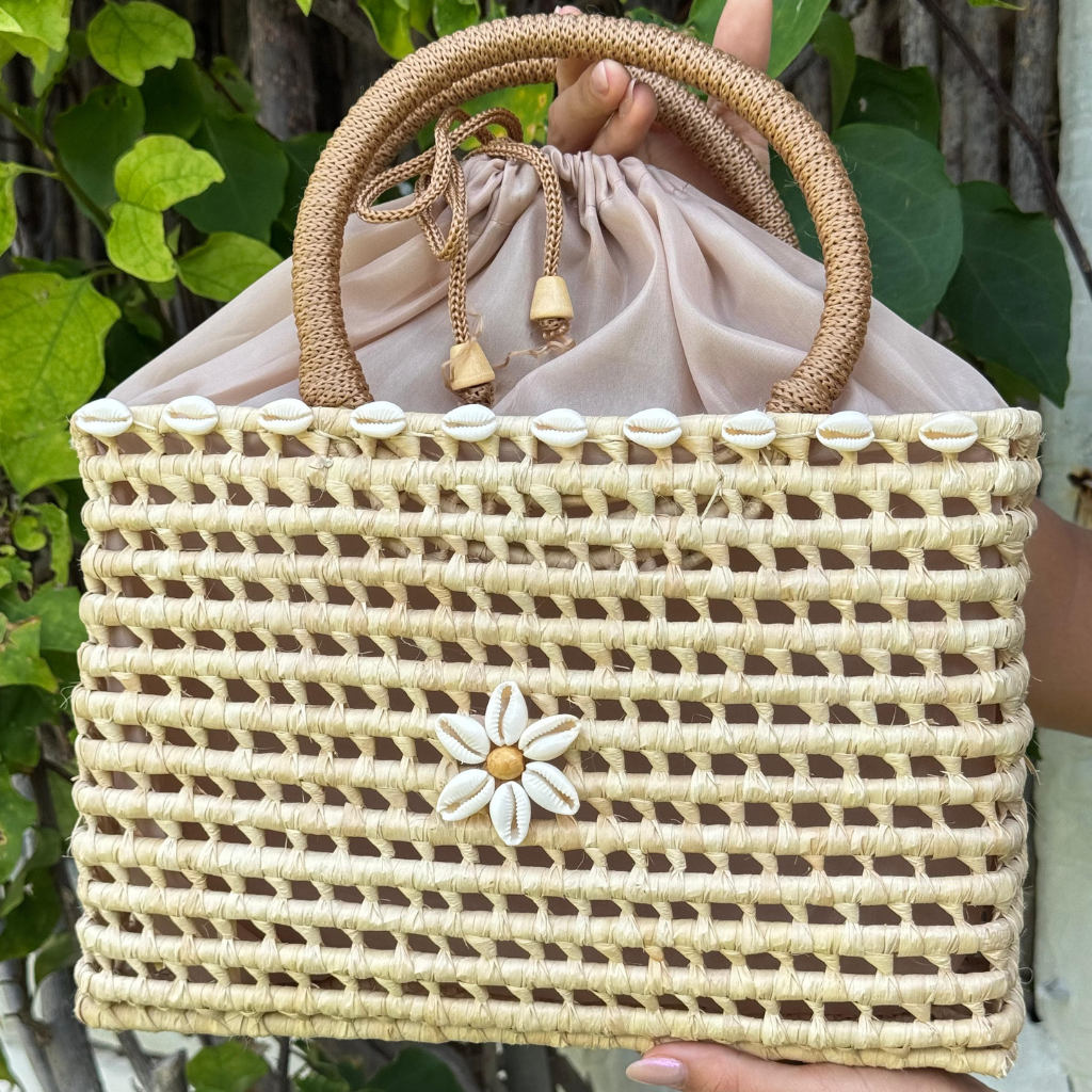 Bolsa de Palha Cesto Grande Búzios Gloriosa Alça de Mão