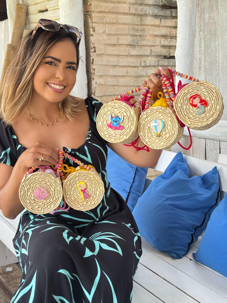 Bolsa de Palha Infantil com Alça de Mão