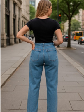 Calça Jeans Feminina Cintura Alta Lavagem Clara