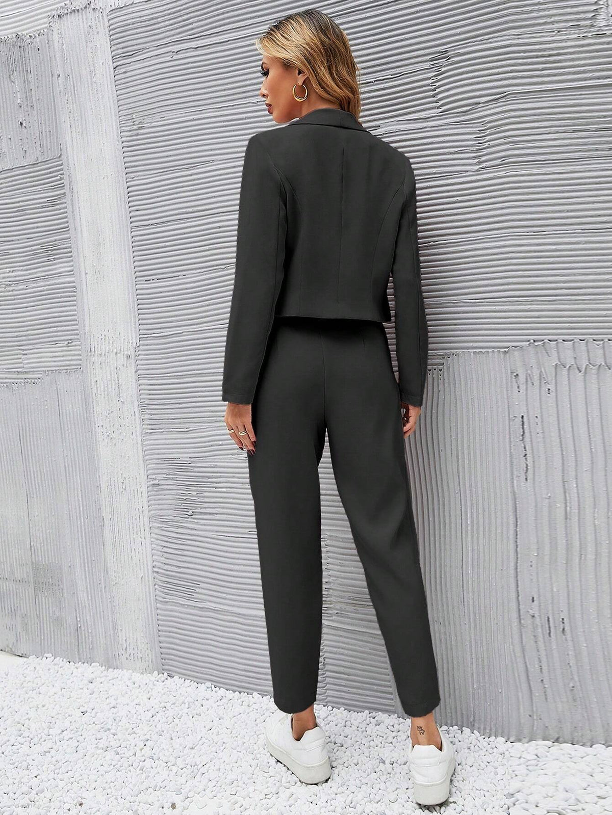 Conjunto Feminino Preto Alfaiataria
