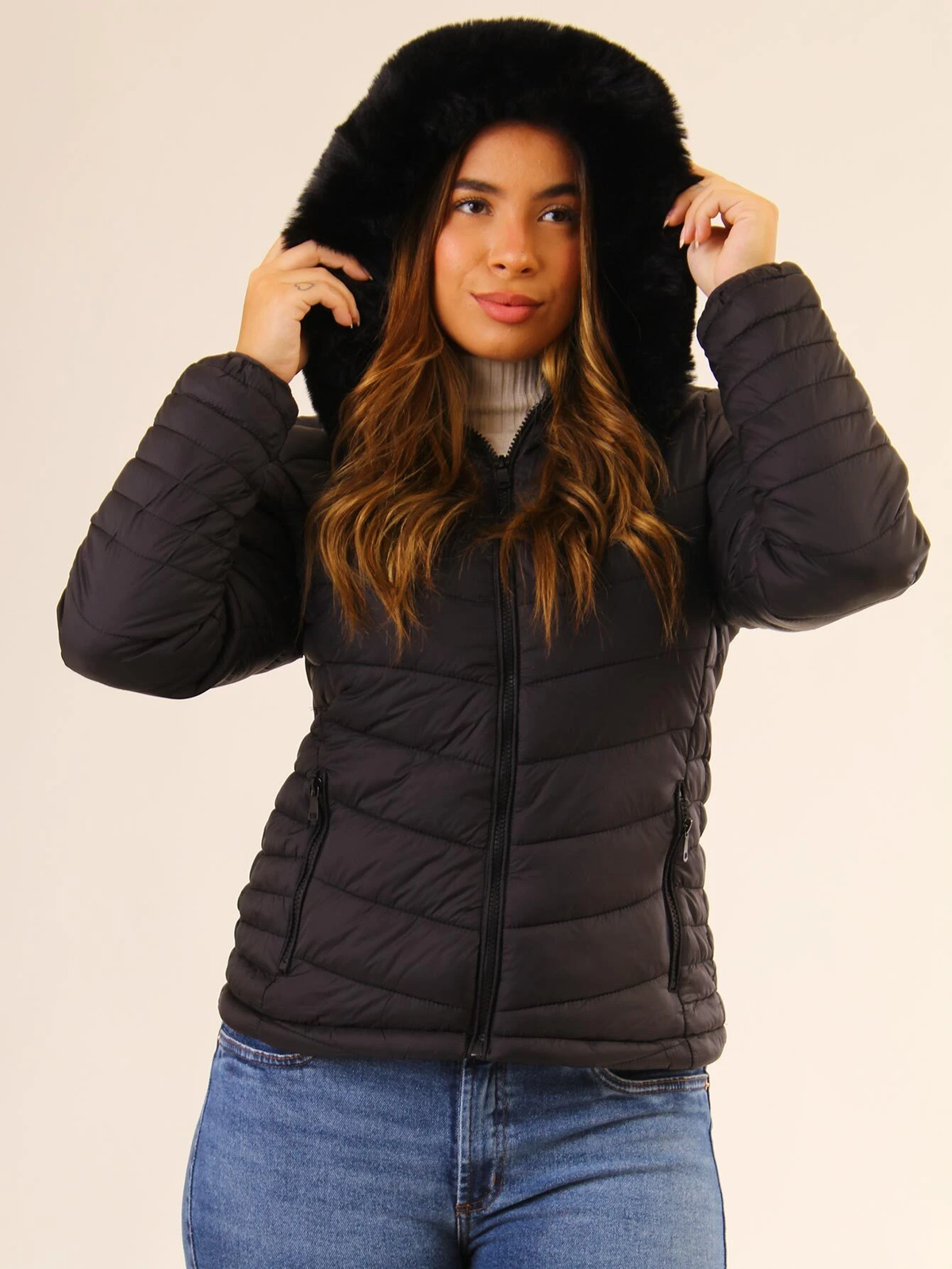Jaqueta Feminina Puffer Com Forro Pelúcida