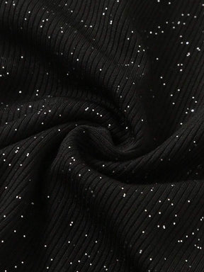 Maiô Virginia Preto com Textura Brilhante Decote Flor