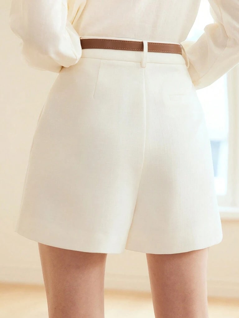 Short Feminino Bege Biella