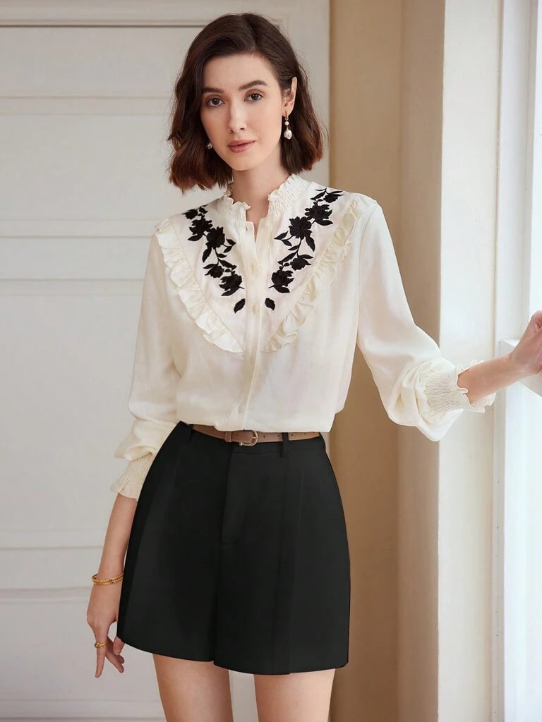 Short Feminino Preto Biella
