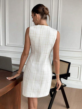 Vestido Curto Botões de Pérola Hellena