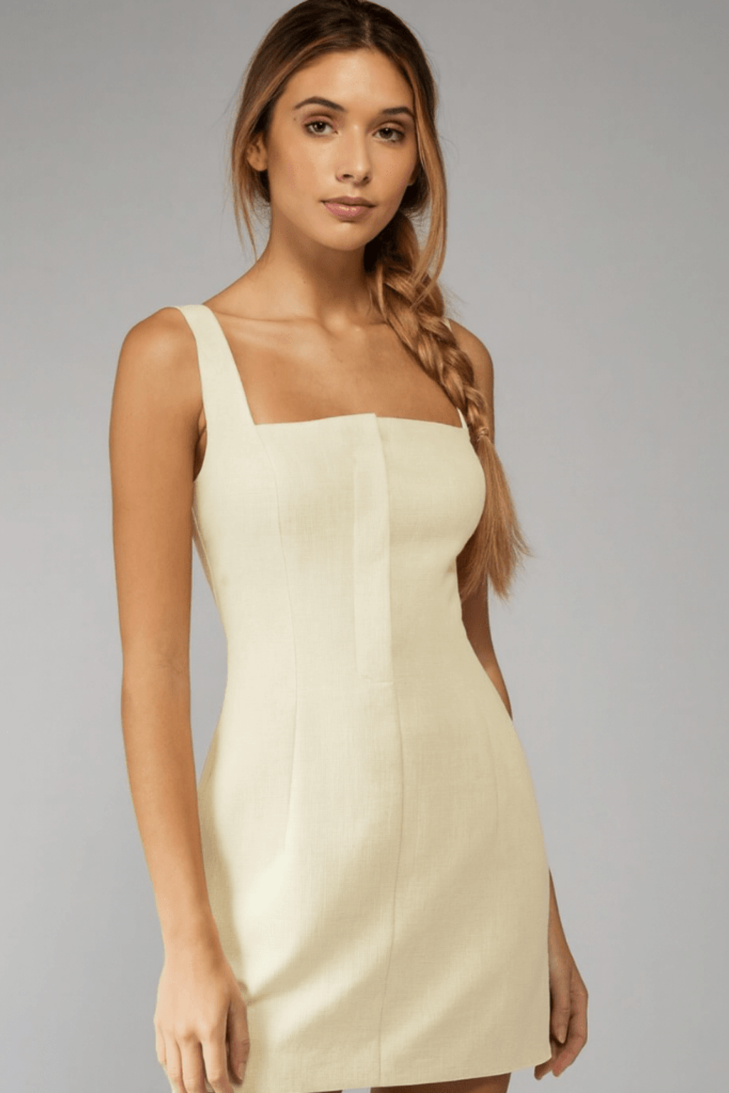 Vestido Curto Com Alças Slim Fit Amarelo Arielle