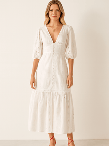 Vestido Branco Longo Com Renda Decote em V